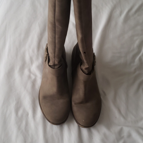 Over the knee Boot - Picture 5 of 5